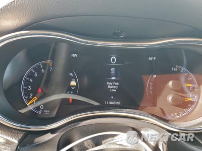 Zdjęcie 9 z 16 samochodu: 2015 JEEP GRAND CHEROKEE LIMITED VIN:1C4RJEBG2FC742712 - miniatura