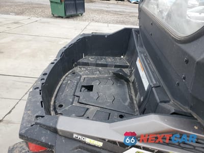 Zdjęcie 6 z 11 samochodu: 2017 POLARIS RZR S 900 EPS VIN:3NSVBE876HH012815 - miniatura