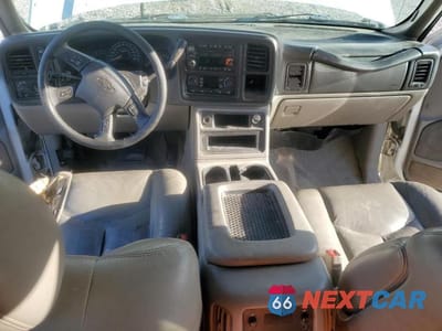 Zdjęcie 8 z 11 samochodu: 2005 CHEVROLET AVALANCHE K1500 VIN:3GNEK12Z35G184118 - miniatura