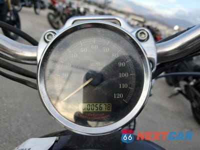 Zdjęcie 7 z 9 samochodu: 2005 HARLEY-DAVIDSON XL883 C VIN:1HD4CJM315K444985 - miniatura