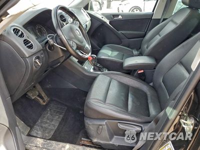 Zdjęcie 7 z 15 samochodu: 2015 VOLKSWAGEN TIGUAN S VIN:WVGBV7AX9FW569865 - miniatura