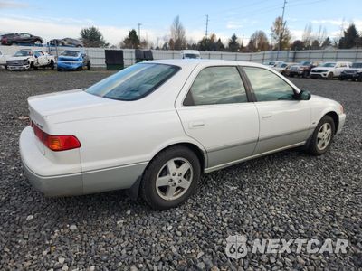 Trzecie zdjęcie samochodu z tyłu: 2001 TOYOTA CAMRY CE VIN:JT2BG22K810589632 - miniatura