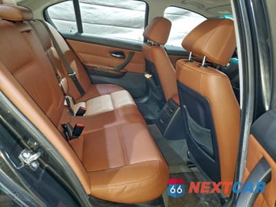 Zdjęcie 10 z 11 samochodu: 2007 BMW 328 XI VIN:WBAVC93577KX57157 - miniatura