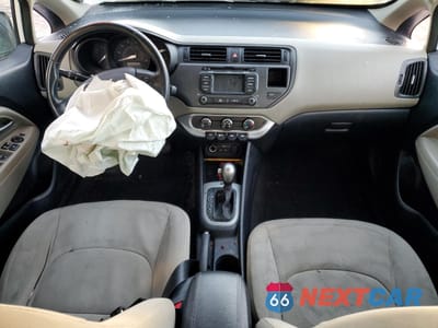 Zdjęcie 8 z 13 samochodu: 2014 KIA RIO EX VIN:KNADN4A32E6362318 - miniatura