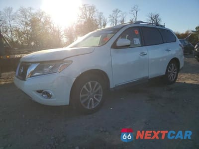 2015 NISSAN PATHFINDER S 5N1AR2MM4FC695556 - główne zdjęcie licytacji z USA - miniatura