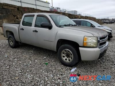Czwarte zdjęcie samochodu z boku: 2007 CHEVROLET SILVERADO K1500 CREW CAB VIN:2GCEK13C171673082 - miniatura