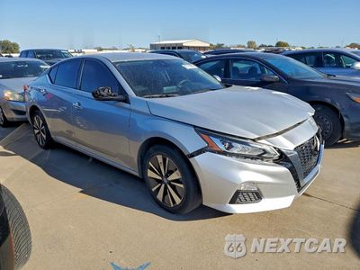 Czwarte zdjęcie samochodu z boku: 2021 NISSAN ALTIMA SV VIN:1N4BL4DW9MN314458 - miniatura