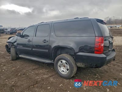 Drugie zdjęcie samochodu z przodu: 2014 CHEVROLET SUBURBAN K1500 LT VIN:1GNSKJE76ER210739 - miniatura
