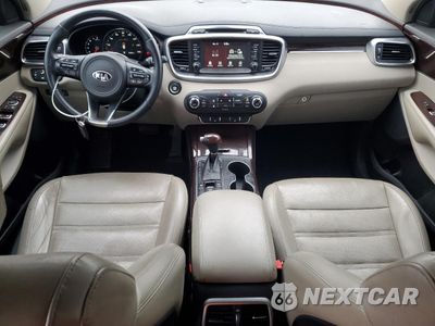 Zdjęcie 8 z 16 samochodu: 2018 KIA SORENTO EX VIN:5XYPH4A14JG353715 - miniatura