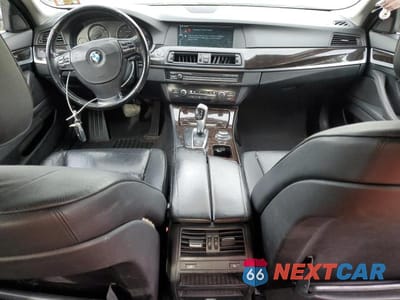 Zdjęcie 8 z 12 samochodu: 2011 BMW 535 XI VIN:WBAFU7C58BC875551 - miniatura