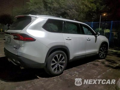 Trzecie zdjęcie samochodu z tyłu: 2026 TOYOTA GRAND HIGH VIN:5TDADAB50TS028194 - miniatura