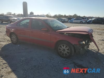 Czwarte zdjęcie samochodu z boku: 2004 VOLVO S60 VIN:YV1RS61T042344378 - miniatura