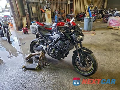2024 KAWASAKI ZR900 F ML5ZRDF13RDA69207 - główne zdjęcie licytacji z USA - miniatura