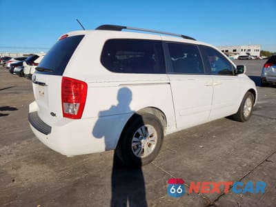 Trzecie zdjęcie samochodu z tyłu: 2012 KIA SEDONA LX VIN:KNDMG4C70C6422199 - miniatura
