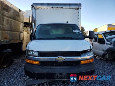 Piąte zdjęcie samochodu w środku: 2020 CHEVROLET EXPRESS G4500 VIN:1HA6GUCG0LN013839 - miniatura