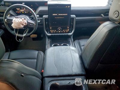 Zdjęcie 8 z 13 samochodu: 2025 GMC YUKON XL ELEVATION VIN:1GKS2GRD5SR282799 - miniatura