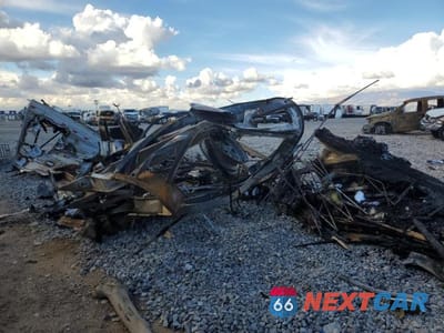 2015 JAYCO JAY FLIGHT 1UJBJ0BN1F1TB0073 - główne zdjęcie licytacji z USA - miniatura