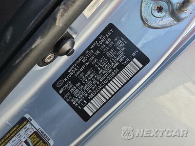 Zdjęcie 12 z 12 samochodu: 2010 HYUNDAI TUCSON GLS VIN:KM8JU3AC3AU089894 - miniatura
