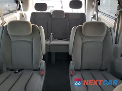Zdjęcie 10 z 15 samochodu: 2005 DODGE GRAND CARAVAN SXT VIN:2D4GP44L25R411650 - miniatura