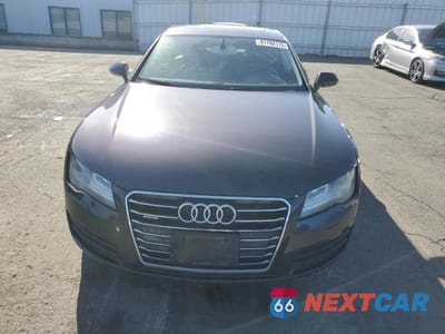 Piąte zdjęcie samochodu w środku: 2014 AUDI A7 PREMIUM PLUS VIN:WAUWMAFC4EN066371 - miniatura