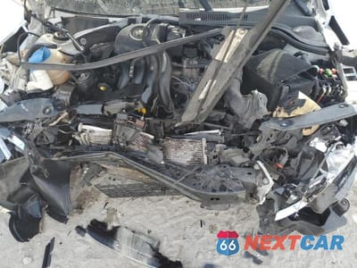 Zdjęcie 11 z 12 samochodu: 2015 VOLKSWAGEN JETTA BASE VIN:3VW2K7AJ4FM223714 - miniatura