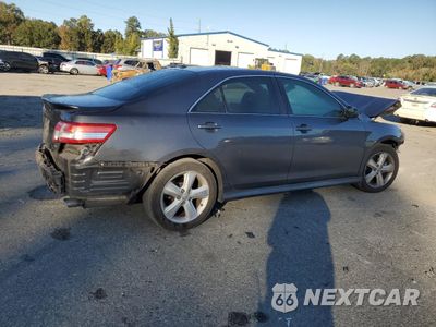 Trzecie zdjęcie samochodu z tyłu: 2011 TOYOTA CAMRY BASE VIN:4T1BF3EK9BU206069 - miniatura