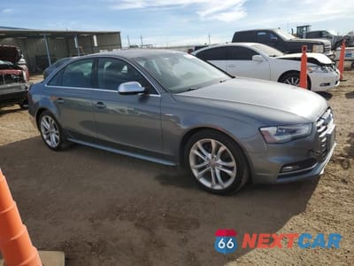 Czwarte zdjęcie samochodu z boku: 2013 AUDI S4 VIN:WAUKGAFL2DA164701 - miniatura