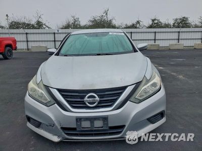Piąte zdjęcie samochodu w środku: 2016 NISSAN ALTIMA 2.5 VIN:1N4AL3AP0GC245565 - miniatura
