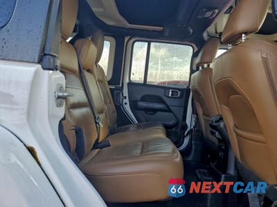 Zdjęcie 10 z 11 samochodu: 2020 JEEP WRANGLER UNLIMITED SAHARA VIN:1C4HJXEN9LW325213 - miniatura