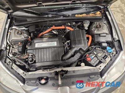 Zdjęcie 11 z 12 samochodu: 2004 HONDA CIVIC HYBRID VIN:JHMES96674S018701 - miniatura