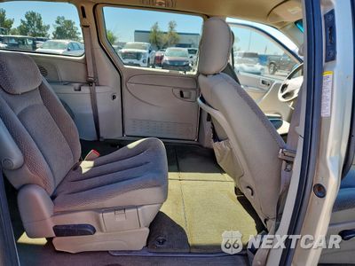 Zdjęcie 11 z 15 samochodu: 2005 CHRYSLER TOWN & COUNTRY TOURING VIN:2C4GP54L65R530501 - miniatura