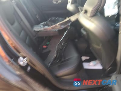 Zdjęcie 10 z 11 samochodu: 2024 VOLVO S60 CORE S60 AWD HYBRID VIN:7JRL12TK6RG323297 - miniatura