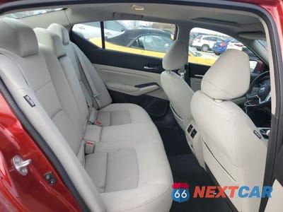 Zdjęcie 10 z 12 samochodu: 2019 NISSAN ALTIMA SV VIN:1N4BL4DW3KC191944 - miniatura