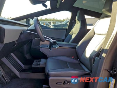 Zdjęcie 7 z 11 samochodu: 2025 TESLA CYBERTRUCK VIN:7G2CEHED2SA069408 - miniatura