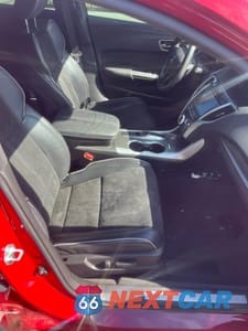 Piąte zdjęcie samochodu w środku: 2018 ACURA TLX TECH+A VIN:19UUB2F61JA008253 - miniatura