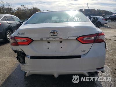 Zdjęcie 6 z 15 samochodu: 2018 TOYOTA CAMRY L VIN:4T1B11HK3JU011307 - miniatura