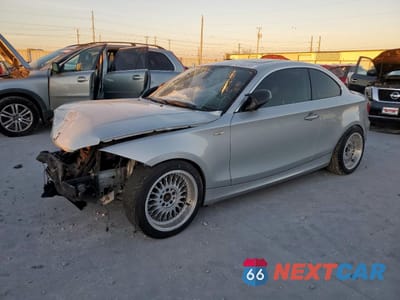 2012 BMW 128 I WBAUP7C58CVP22639 - główne zdjęcie licytacji z USA - miniatura