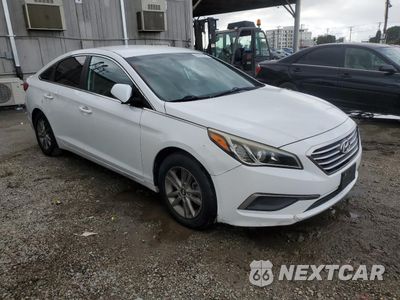 Czwarte zdjęcie samochodu z boku: 2016 HYUNDAI SONATA SE VIN:5NPE24AF0GH266013 - miniatura