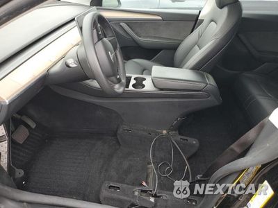 Zdjęcie 7 z 12 samochodu: 2024 TESLA Y VIN:7SAYGDEE6RA264512 - miniatura