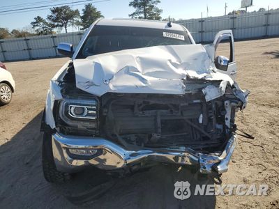 Piąte zdjęcie samochodu w środku: 2018 GMC SIERRA K1500 SLT VIN:3GTU2NEC5JG557432 - miniatura