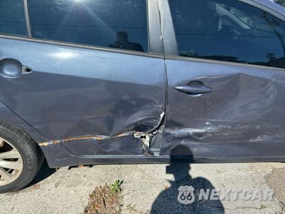 Zdjęcie 11 z 14 samochodu: 2016 KIA FORTE LX VIN:KNAFX4A68G5439702 - miniatura