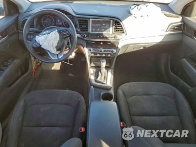 Zdjęcie 8 z 13 samochodu: 2020 HYUNDAI ELANTRA SEL VIN:5NPD84LF0LH523950 - miniatura