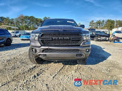 Piąte zdjęcie samochodu w środku: 2024 RAM 1500 TRADESMAN VIN:1C6SRFGT8RN225663 - miniatura