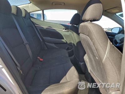 Zdjęcie 10 z 13 samochodu: 2020 HYUNDAI ELANTRA SEL VIN:5NPD84LF0LH523950 - miniatura