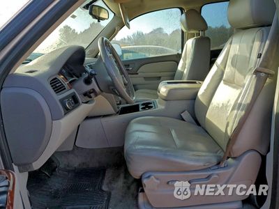 Zdjęcie 7 z 13 samochodu: 2012 CHEVROLET TAHOE C1500 LT VIN:1GNSCBE03CR120208 - miniatura