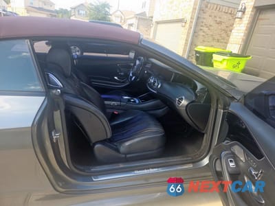 Piąte zdjęcie samochodu w środku: 2017 MERCEDES-BENZ S 550 VIN:WDDXK8CB3HA019349 - miniatura