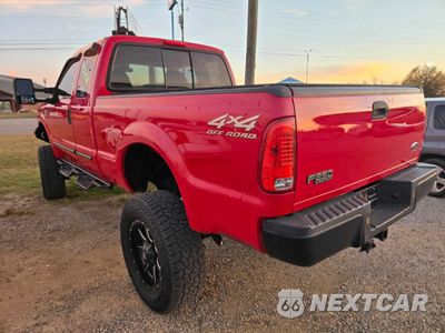 Trzecie zdjęcie samochodu z tyłu: 2000 FORD F250 SUPER DUTY VIN:1FTNX21S1YED09617 - miniatura