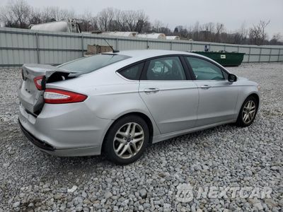 Trzecie zdjęcie samochodu z tyłu: 2014 FORD FUSION SE VIN:1FA6P0H7XE5372551 - miniatura