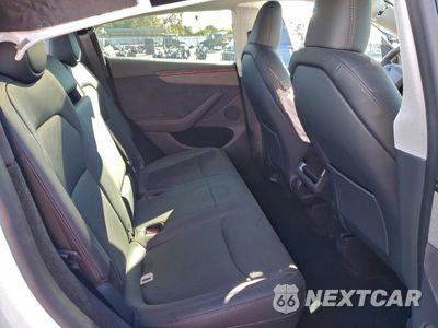 Zdjęcie 11 z 15 samochodu: 2026 TESLA MODEL Y VIN:7SAYGDED7TF378522 - miniatura