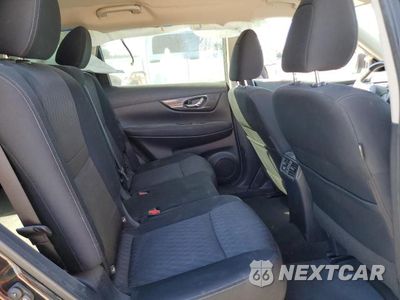 Zdjęcie 11 z 12 samochodu: 2018 NISSAN ROGUE S VIN:KNMAT2MT6JP526296 - miniatura